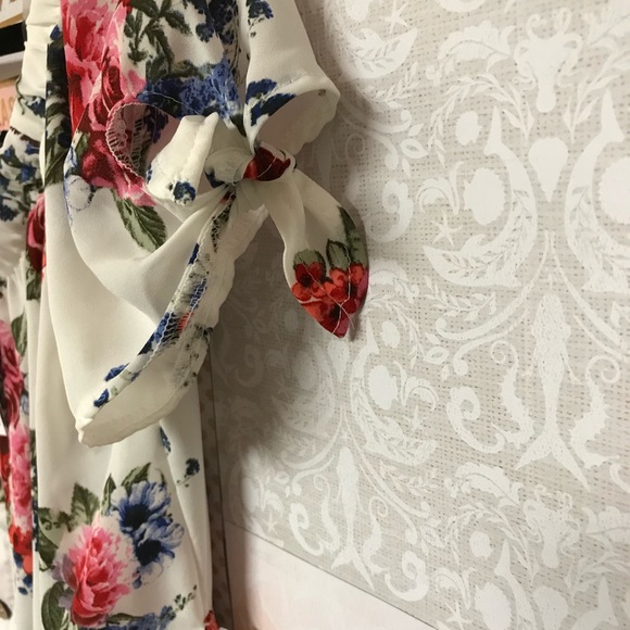 Top - Picture 3 of 6